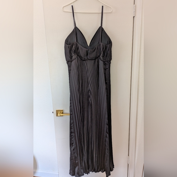 Formal Pleated Wide Leg Romper - Mac Duggal - Picture 5 of 8